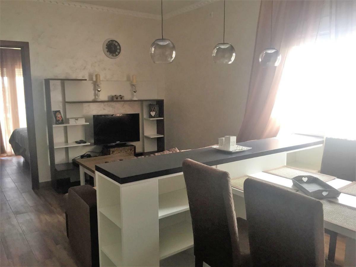 Eko Apartmani Krackovic Golubovci Bagian luar foto