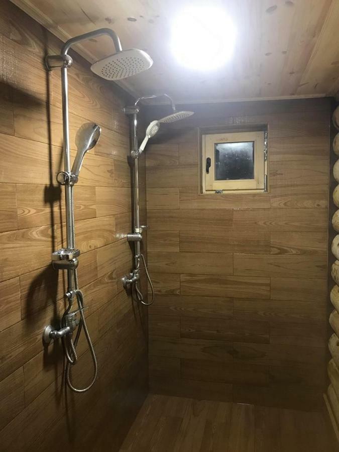 Eko Apartmani Krackovic Golubovci Bagian luar foto