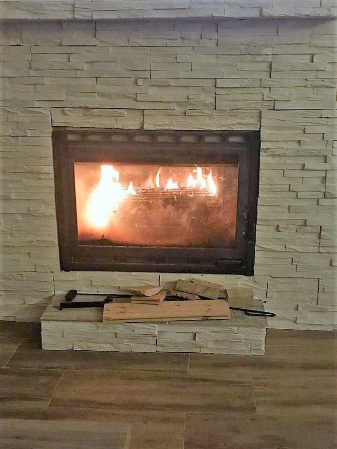 Eko Apartmani Krackovic Golubovci Bagian luar foto